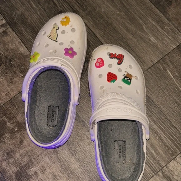 CROCS | Shoes | White Crocs With Soft Cloth Inside And Croc  display picture 1